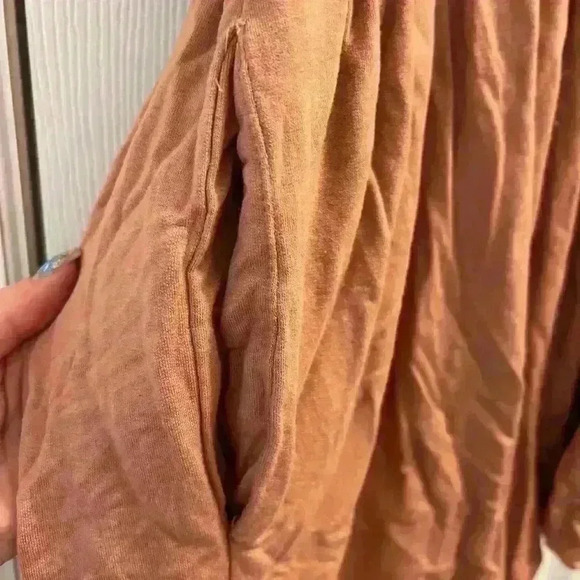 Urban Outfitters UO Lucca Women’s Romper Size Medium Mauve - Picture 2 of 6